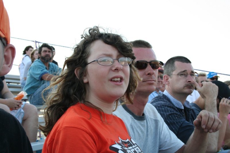His niece and brothers watching the races